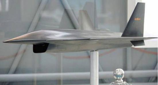 ���Ϸ����ܿ�:�Ї����������o�˙C����ж�N��;